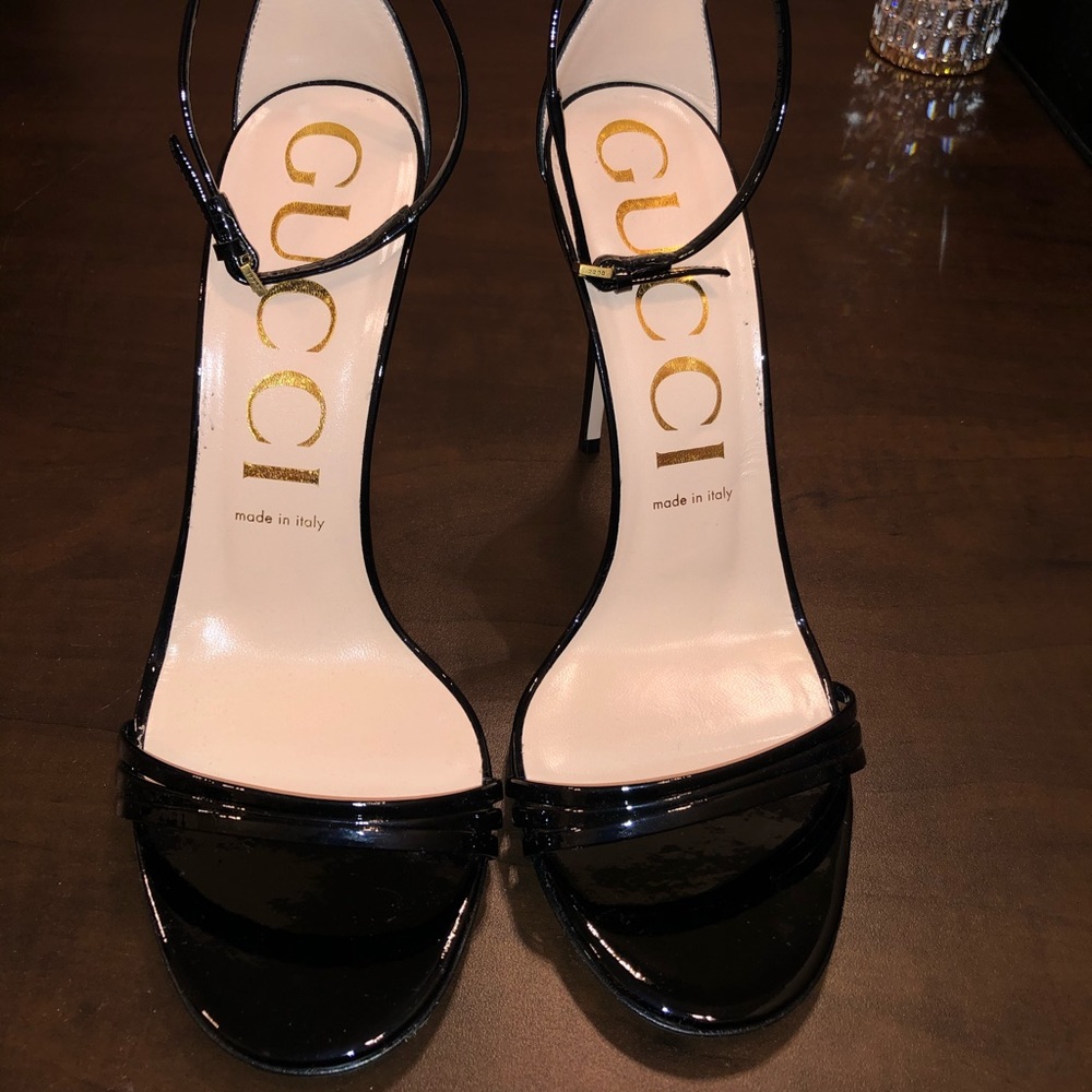 Gucci Patent Leather Sandals - Picture 2 of 4